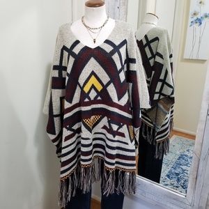 Yaira Aztec Blanket Fringe Poncho Cream Navy Burg